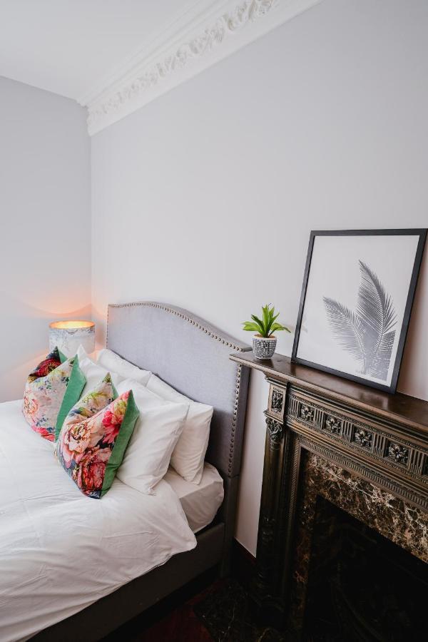 2-bedroom Apartment in Paddington Londen Buitenkant foto